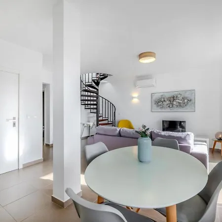 Portucale ! Vilamoura Design Pool & Terrace Apartmán *