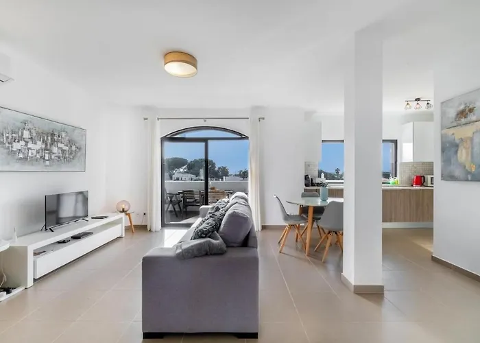 Portucale ! Vilamoura Design Pool & Terrace Апартаменты Картейра