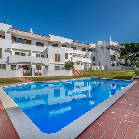 Portucale ! Vilamoura Design Pool & Terrace Apartament *