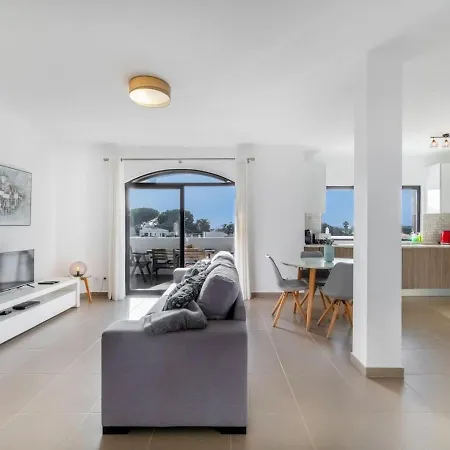 Portucale ! Vilamoura Design Pool & Terrace Apartament Quarteira