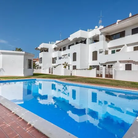 Portucale ! Vilamoura Design Pool & Terrace דירה קווארטיירה